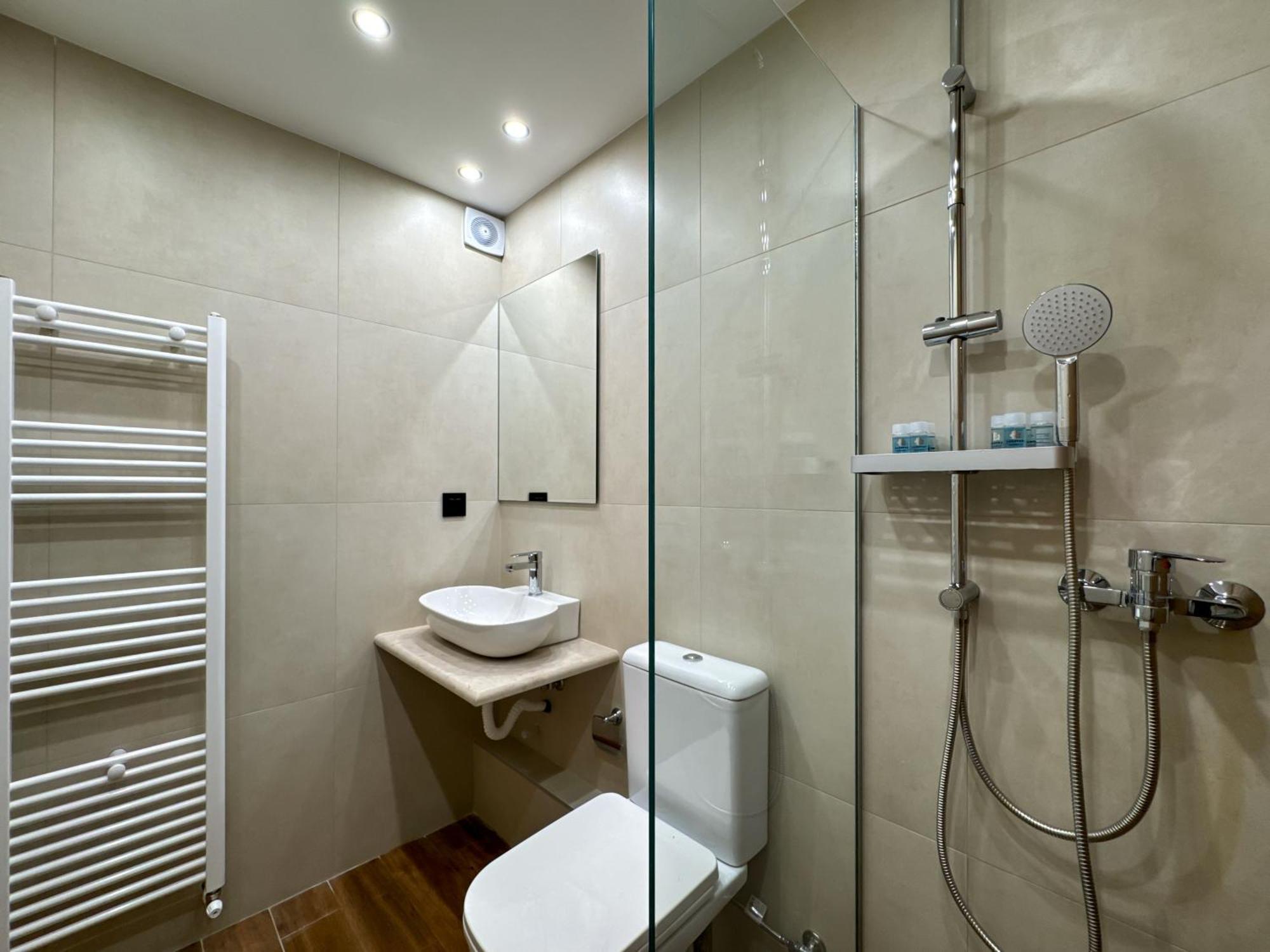 Redkaravan Suite Thessaloniki Exterior photo